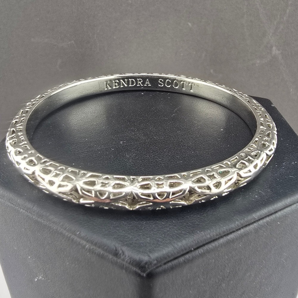 Kendra Scott Bangle Silver Tone Filigree Openwork 8in
